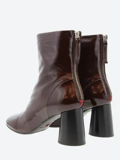 Ada 13 in Tmoro Glaze