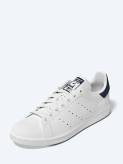 adidas Originals - Stan Smith in White and Navy
