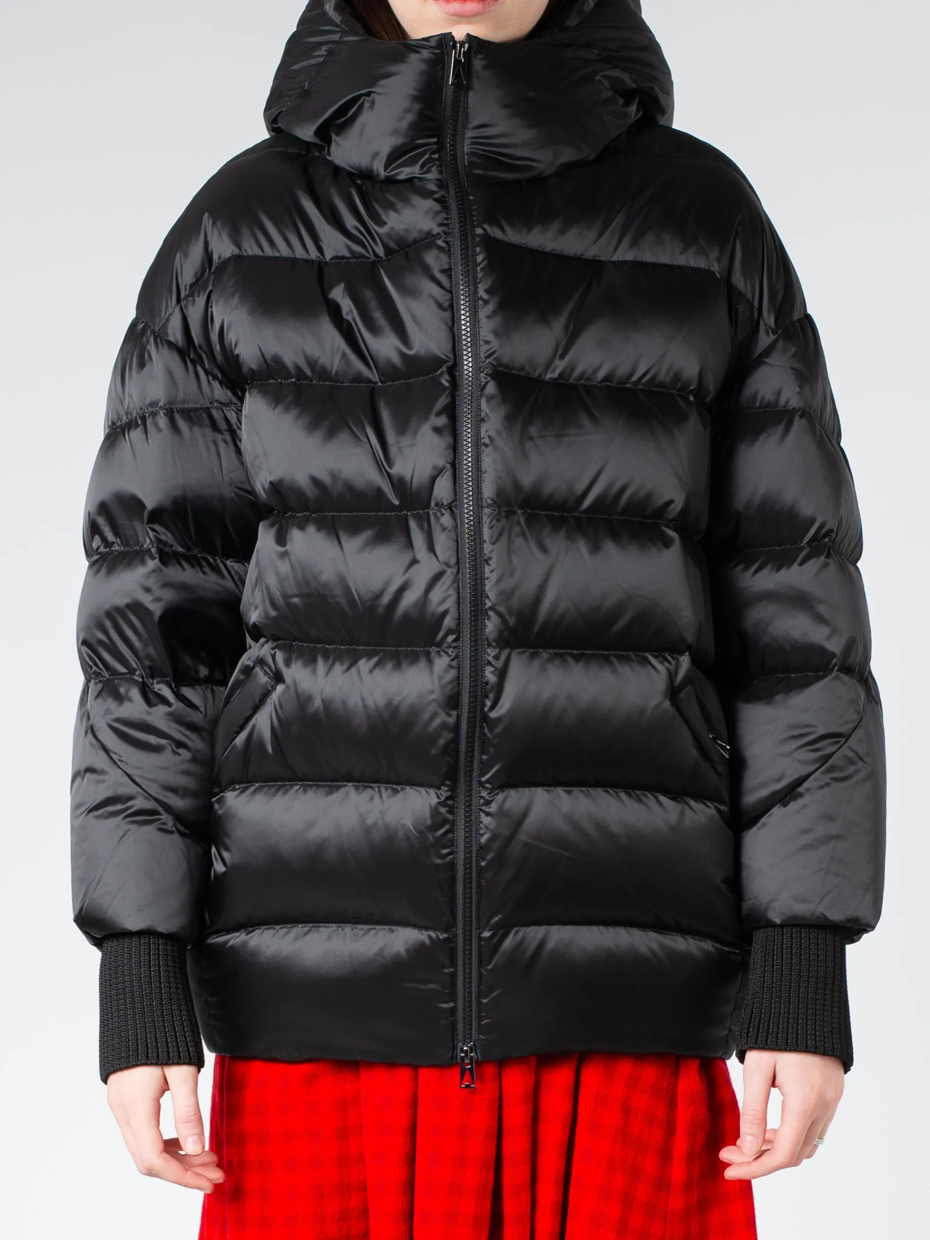 Ahirain - Puffer Dome in Black