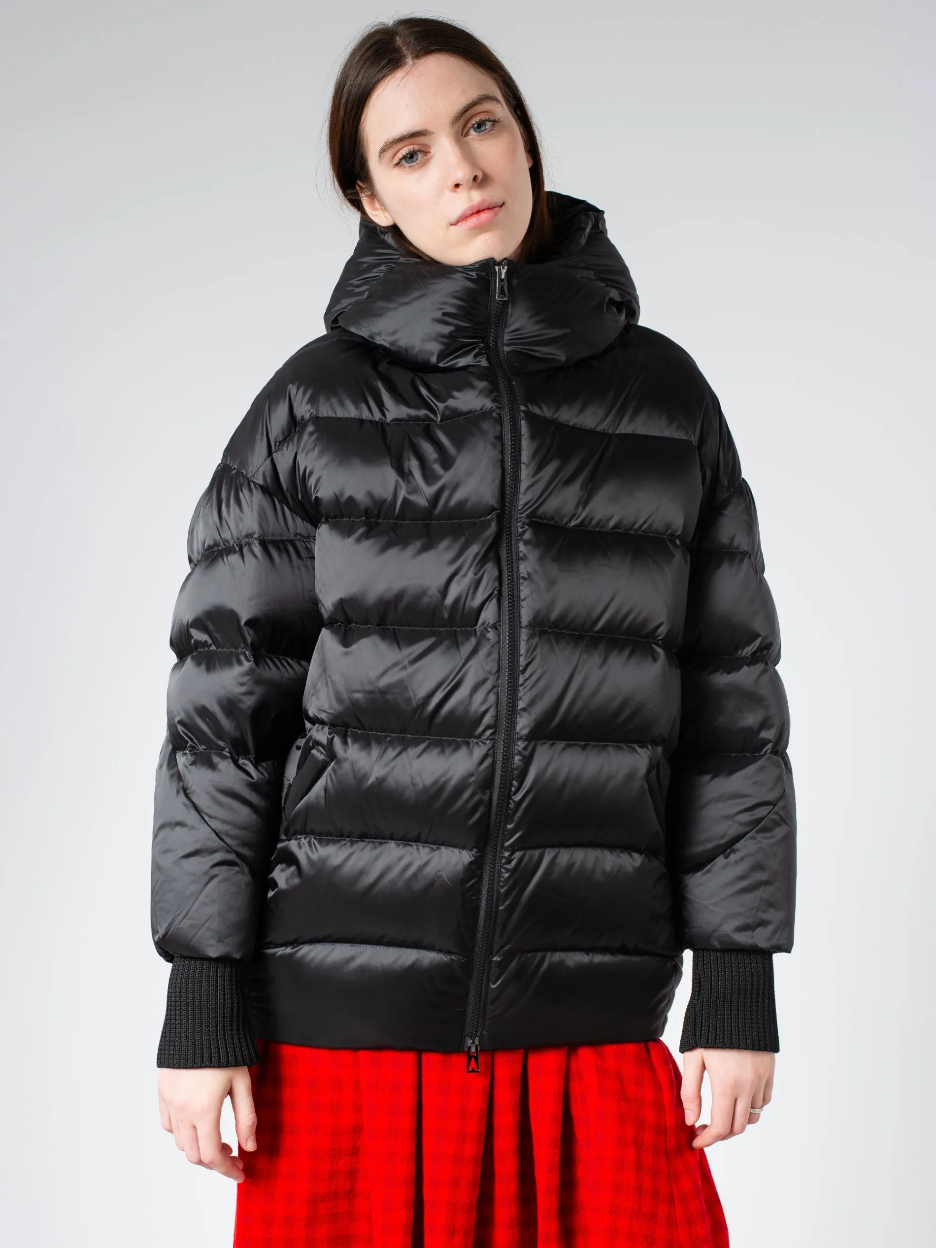 Ahirain - Puffer Dome in Black