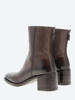 Alberto Fasciani - Isabel 90017 in T.Moro Strike