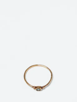 Alix D. Reynis - Isis Ring