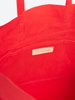 Amiacalva - Medium Washed Canvas Tote in Red