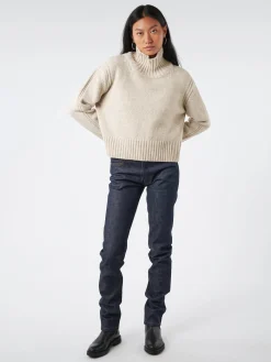 &Daughter - Fintra Lambswool Crop in Linen