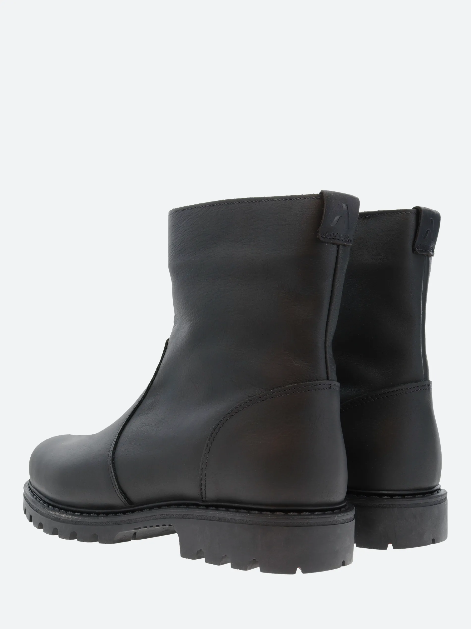 Anfibio - Tom in Black