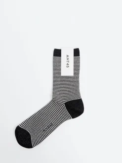 ANT45 - Selandia Short Sock in Black