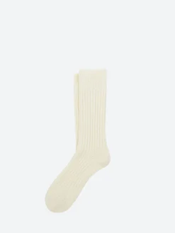 ANT45 - Virginia Socks in White