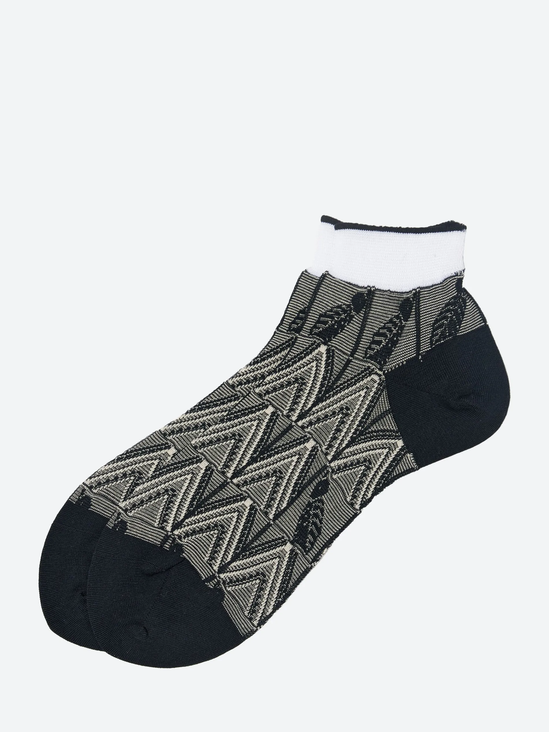 Antipast - Leaf Bird Short Socks in Black