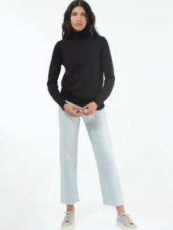 A.P.C. - Sandra Turtleneck Sweater in Noir