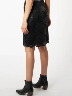Aspesi - Lace Skirt in Black