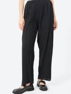 Baserange - Folio Pants in Black