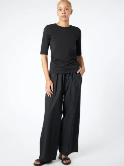 Baserange - Hujui Pants in Black