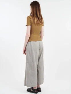 Baserange - Vein Tee in Jade Brown