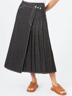 BEAMS BOY - Pleated Wrap Skirt in Black