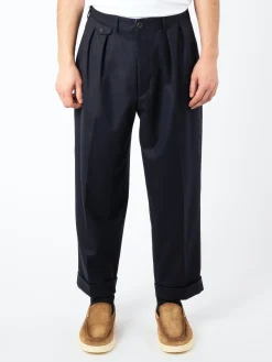 BEAMS PLUS - 2 Pleat Flannel Pants in Navy