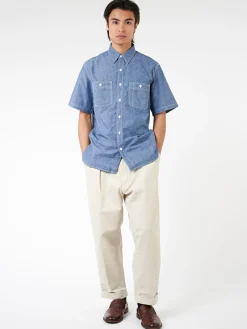 BEAMS PLUS - Chambray Short Sleeve Work Shirt in Blue
