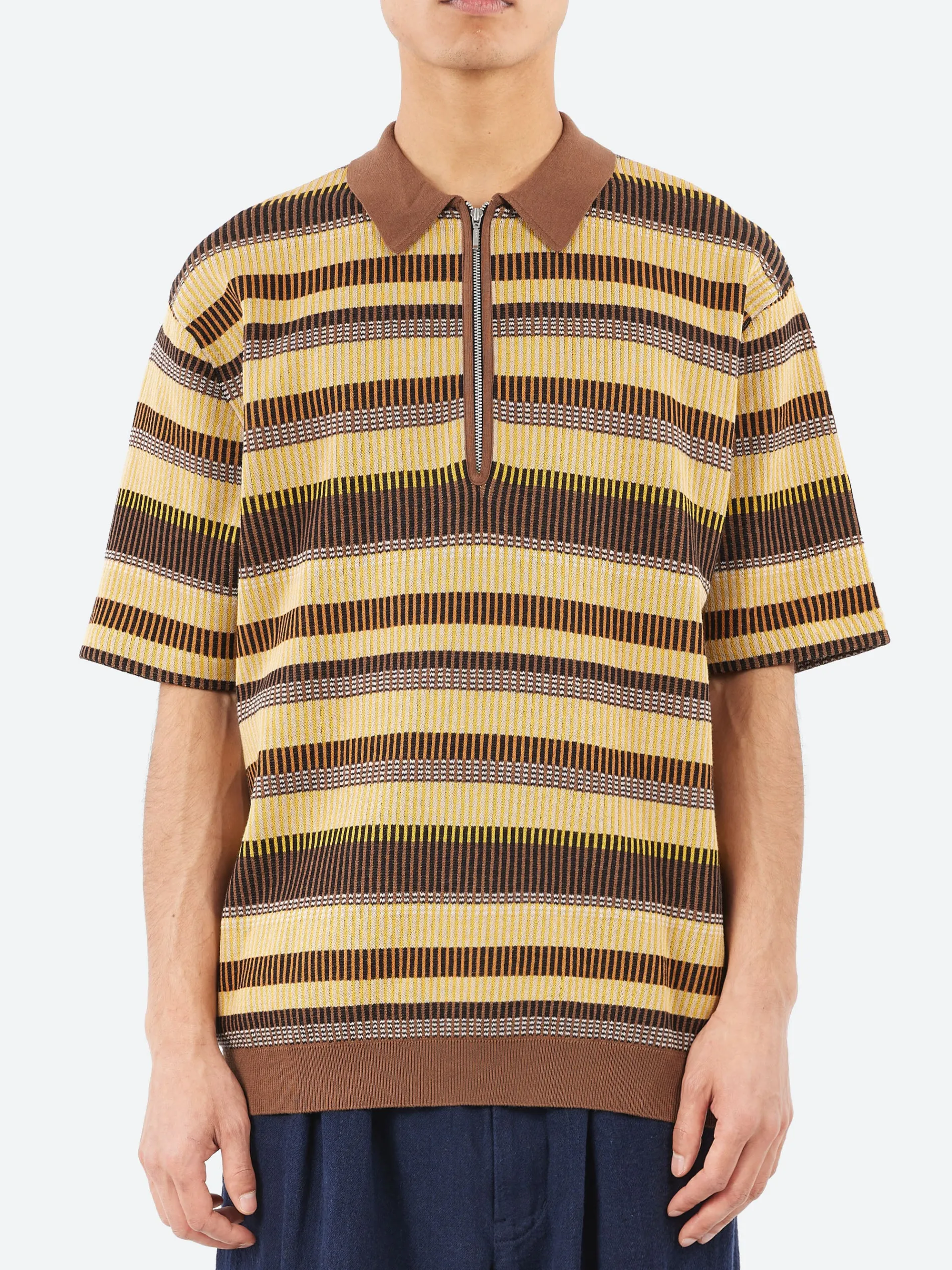BEAMS PLUS - Half Zip Knit Polo in Brown