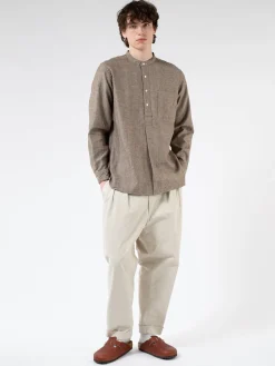 BEAMS PLUS - Linen Cotton Herringbone Band Collar Pullover Shirt in Brown
