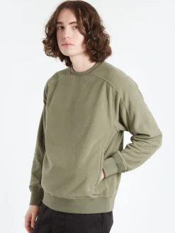 BEAMS PLUS - MIL Crew Fleece in Olive