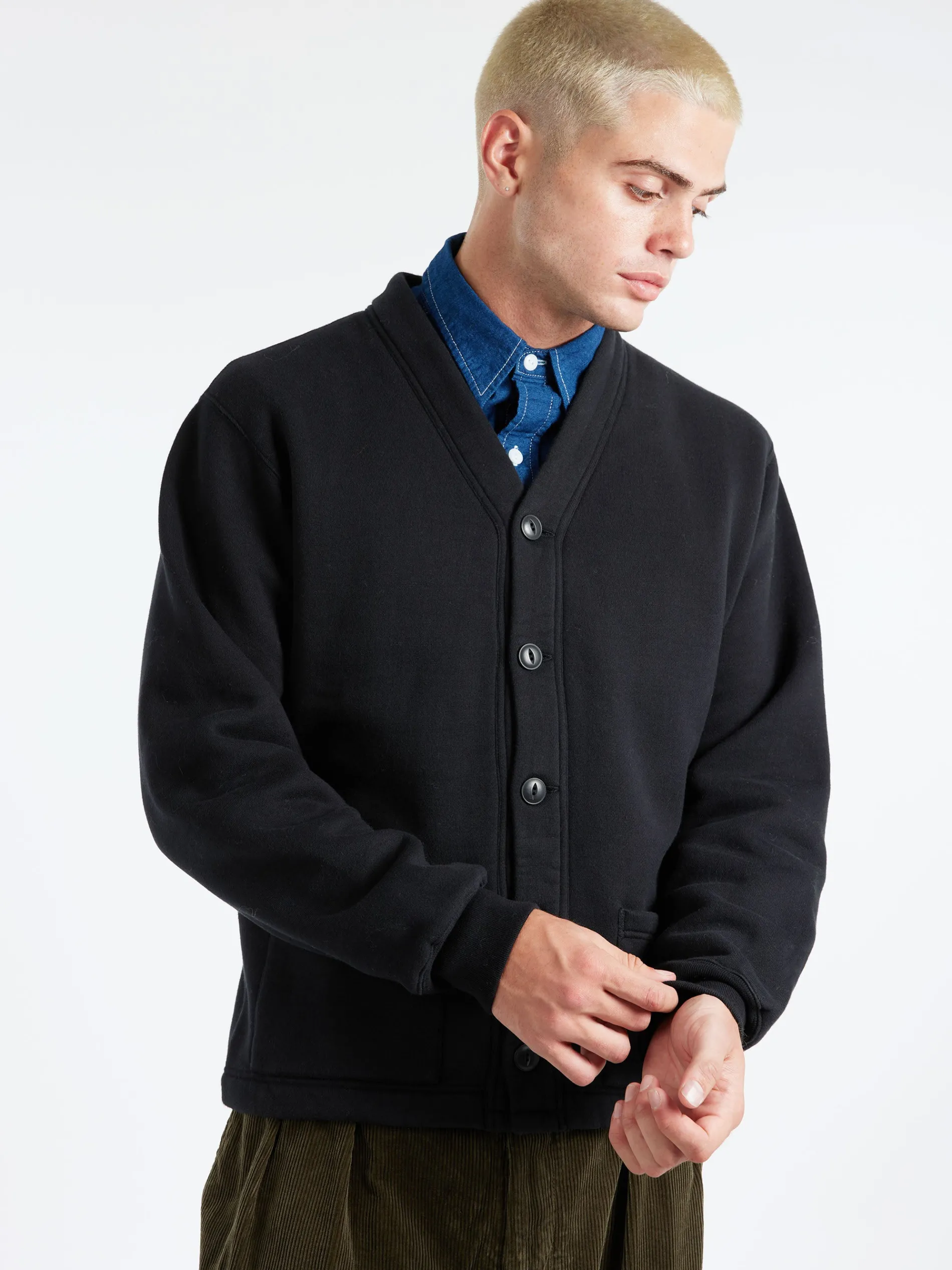 BEAMS PLUS - Sweat V Cardigan in Black