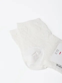 Bleuforêt - Silk Lace Trainer Socks in Snow