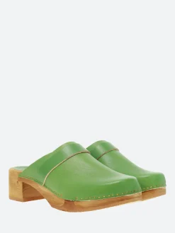 Bosabo - Anna Clogs in Verte Pomme Vegetal