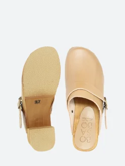 Bosabo - Compliba Clogs in Beige Vegetal
