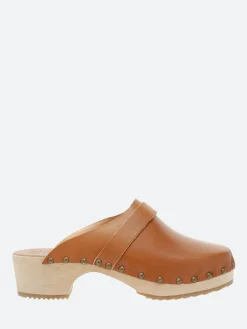 Bosabo - Complice Clogs in Doe Vegetal