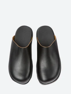 Camper - Brutus Clogs in Black
