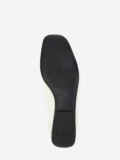 Camper - Casi Myra Ballerina Flats in White