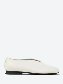 Camper - Casi Myra Ballerinas in White