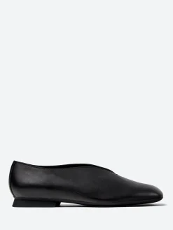 Camper - Casi Myra Ballerinas in Black