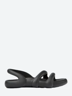 Camper - Kobarah Flat in Black