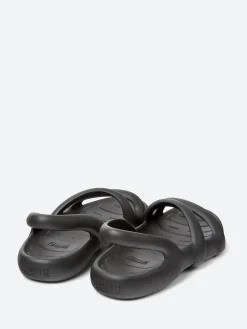 Camper - Kobarah Flat in Black