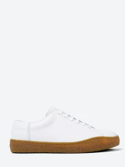 Camper - Peu Terreno in White