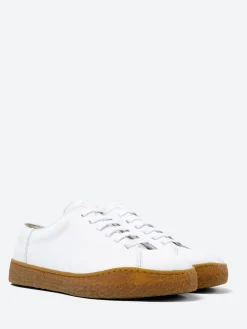 Camper - Peu Terreno in White