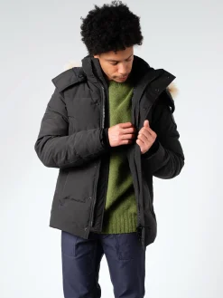 Canada Goose - Wyndham Parka Black Label in Black