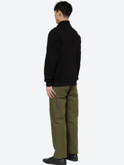 Carhartt WIP - Chase Neck Zip Sweatshirt in Black/Gold