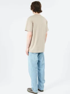 Carhartt WIP - S/S Chase T-Shirt in Dusky Beige
