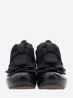 Chie Mihara - Catame in Black Maitai/Otoman