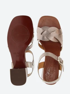 Chie Mihara - Quara in Iron Dali