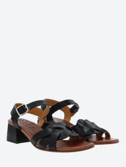 Chie Mihara - Quara in Nero Jeep