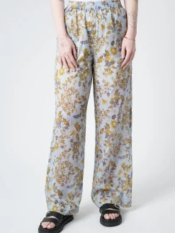 Chloé Stora - Rougail Pant in Bleu Fleurs (Blue Floral)