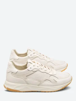 CLAE - Zuma in Off White/Gum
