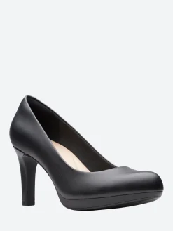 Clarks - Adriel Viola in Black Leather