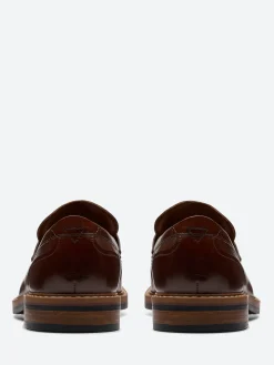 Clarks - Aldwin Step Loafer in Mid Tan Leather