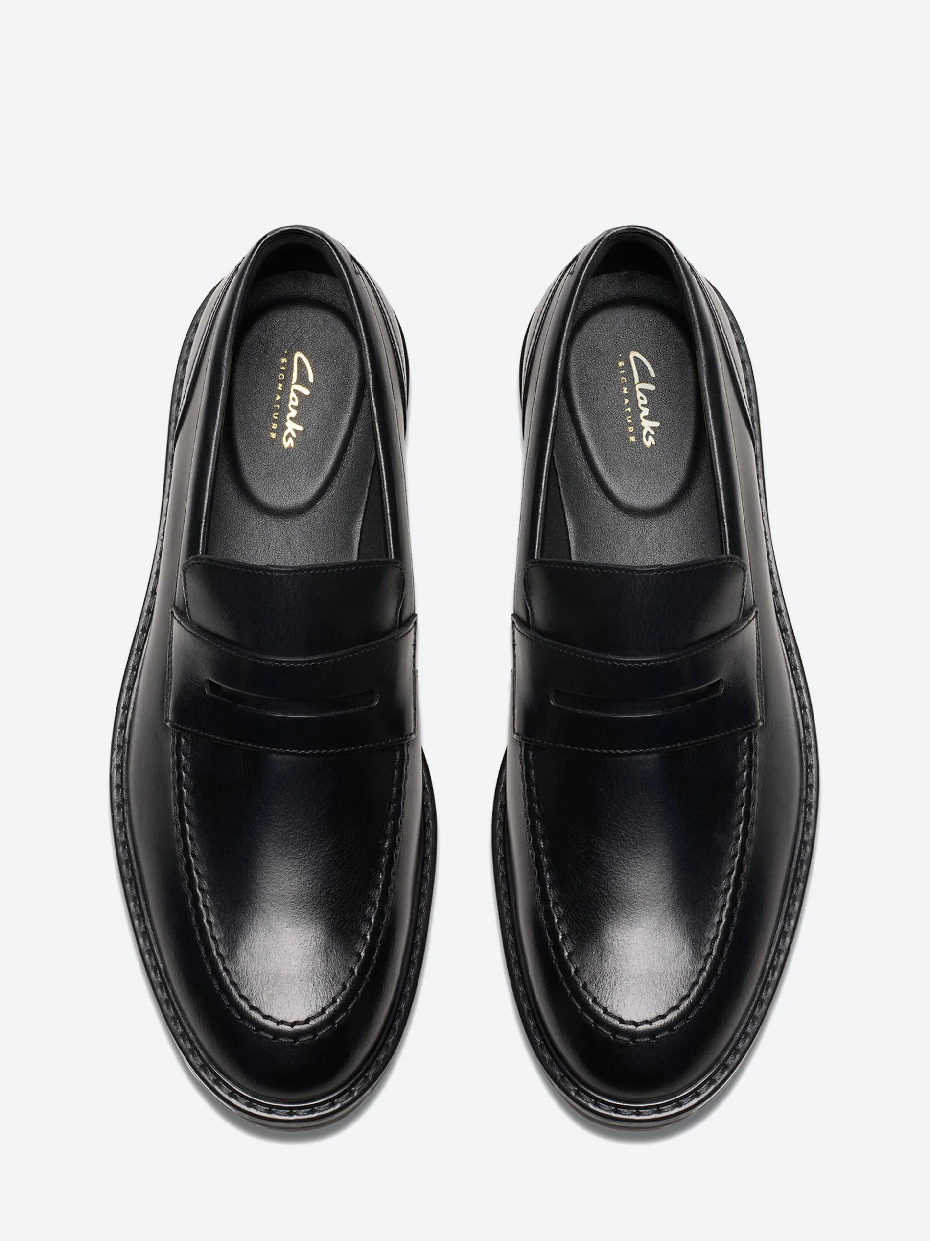 Clarks - Aldwin Step Loafer in Black