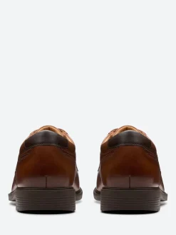 Clarks - Eldredge Cap in Dark Tan