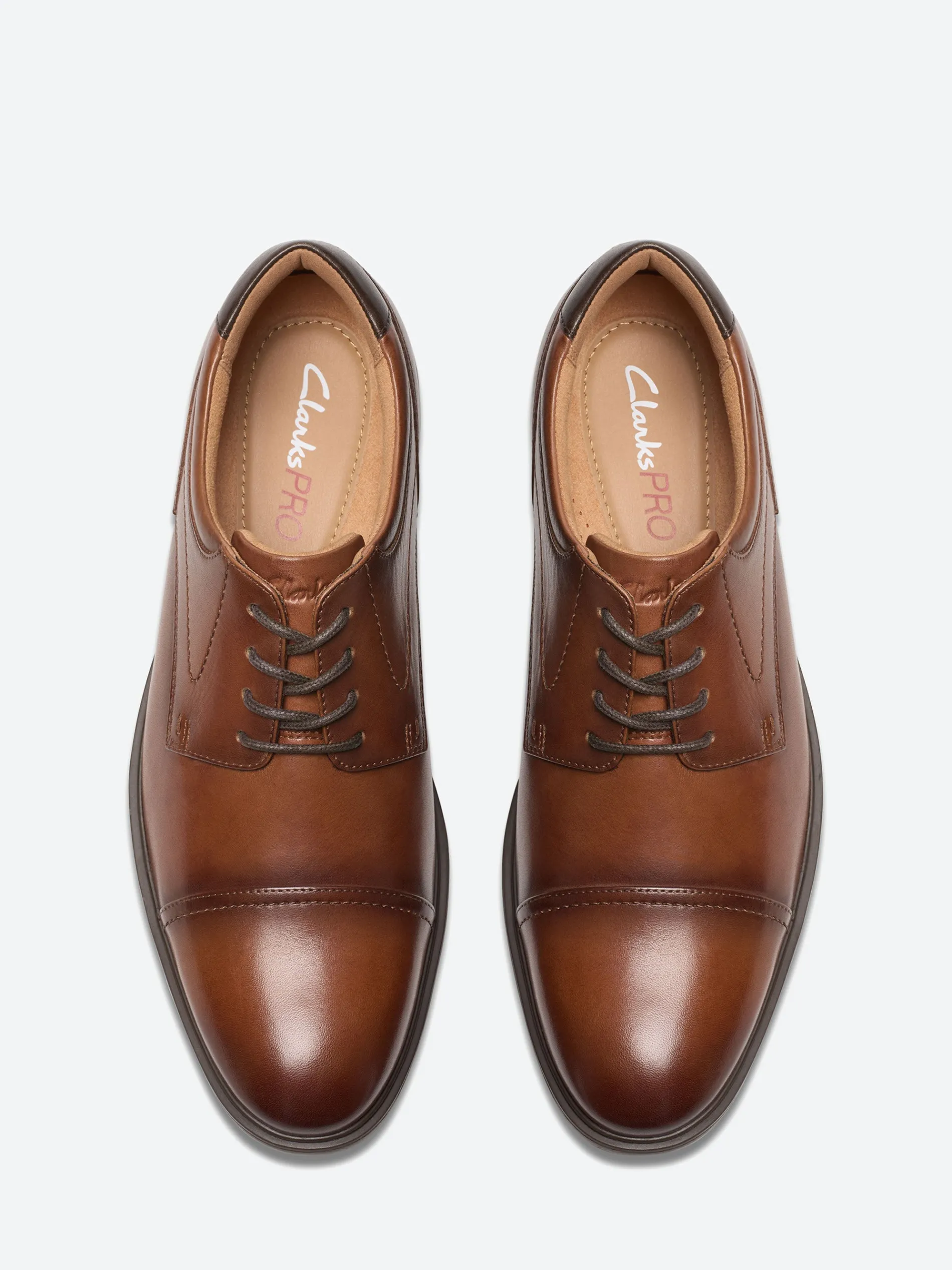 Clarks - Eldredge Cap in Dark Tan