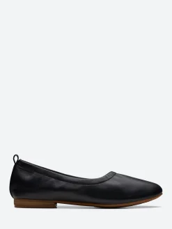 Clarks - Fawna Soft in Black Leather